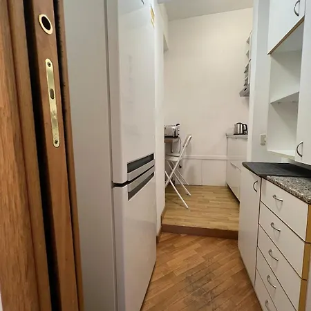 Mini Con Giardino - Lovely For 2 With Garden Apartment *