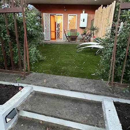 Apartment Mini Con Giardino - Lovely For 2 With Garden *